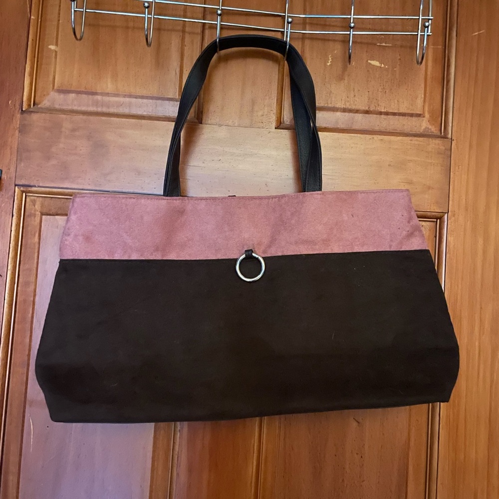 Pink purse - Picture 2 of 3